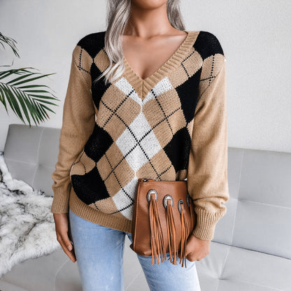 Geometric V-Neck Sweater S-L